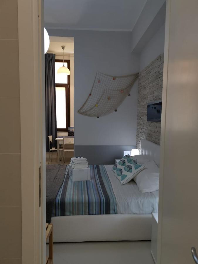 Al Porticciolo Bed & Breakfast Salerno Exterior photo
